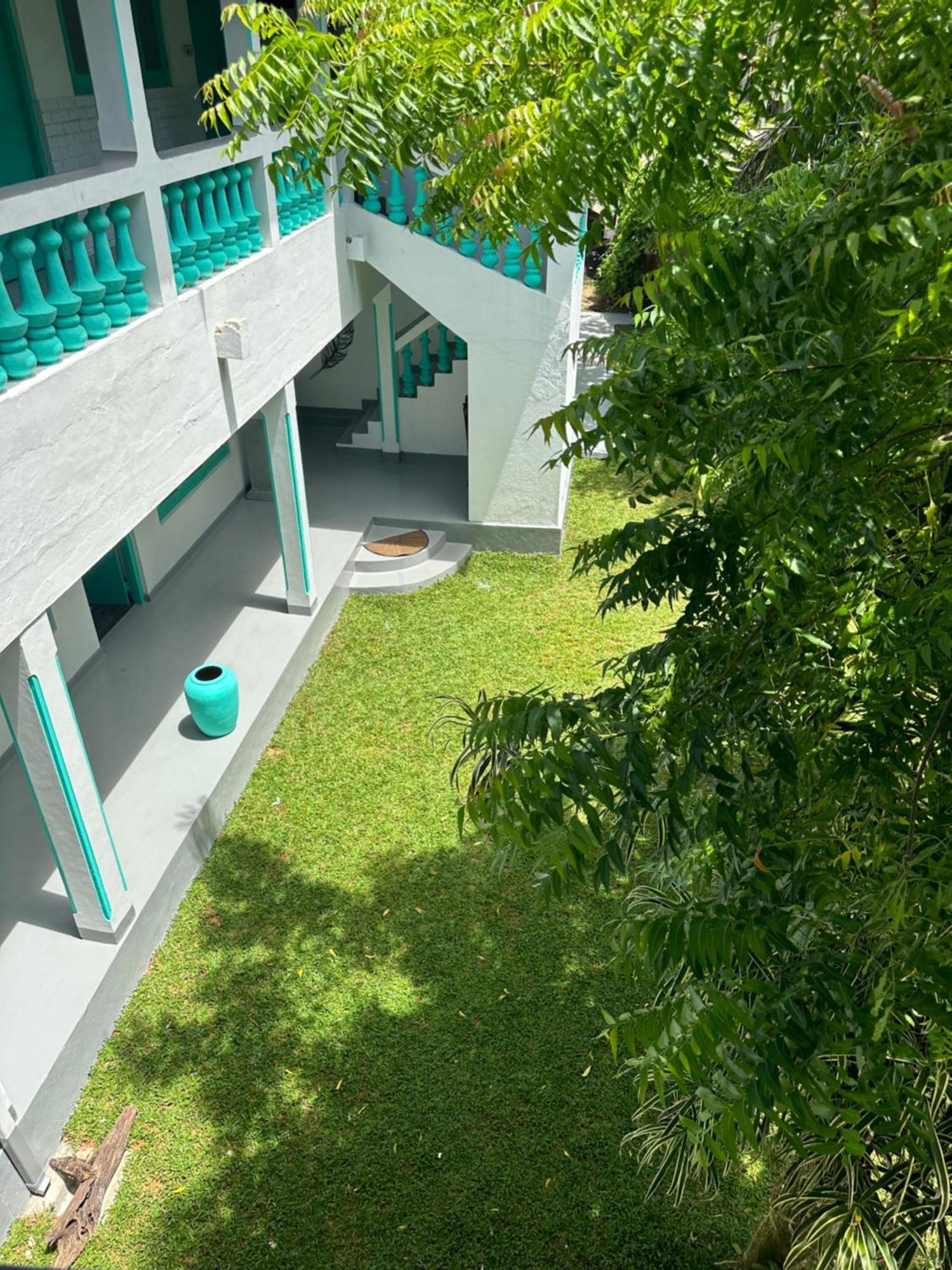 Villa 47 Хиккадува Экстерьер фото