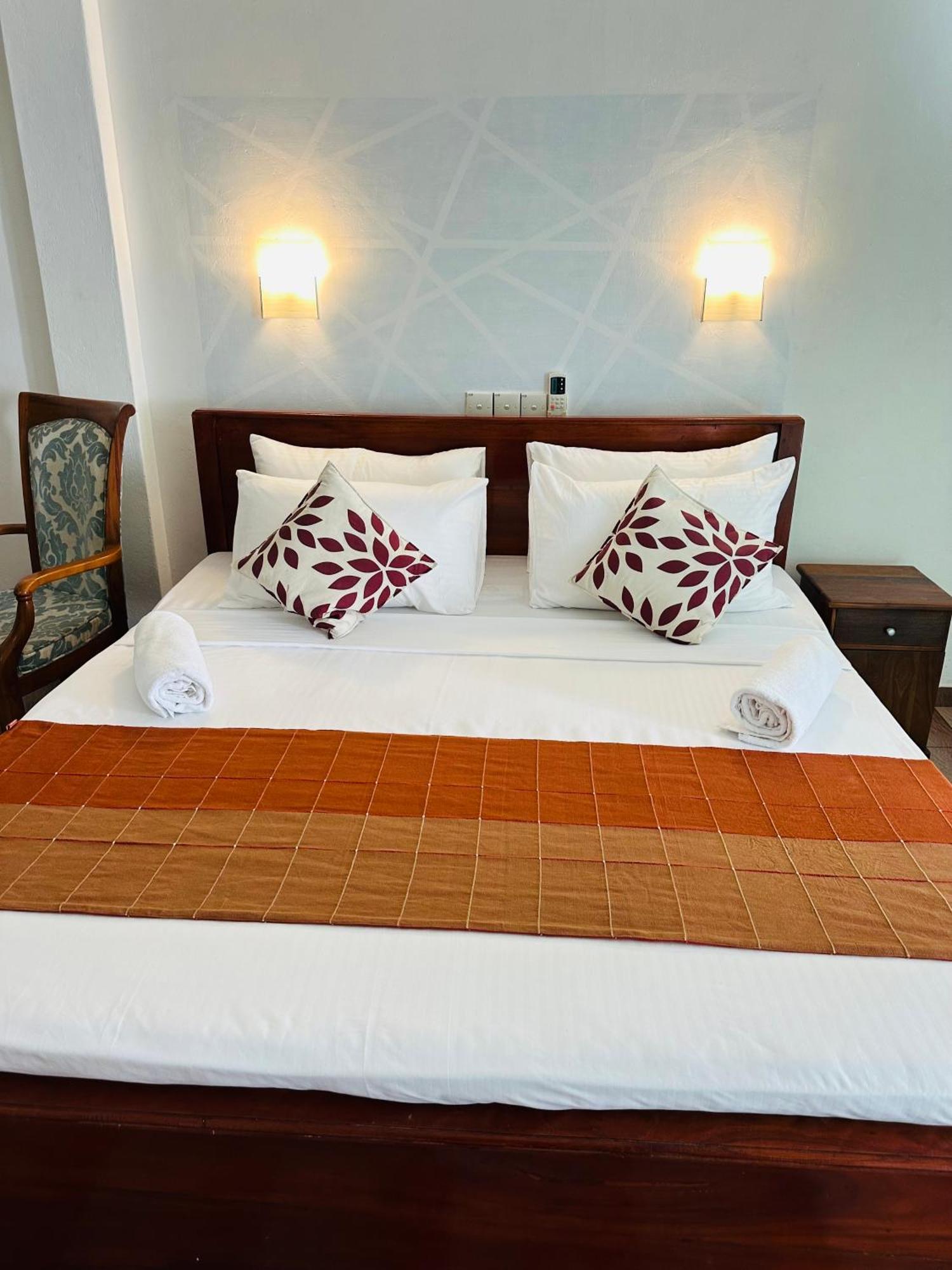Villa 47 Хиккадува Экстерьер фото