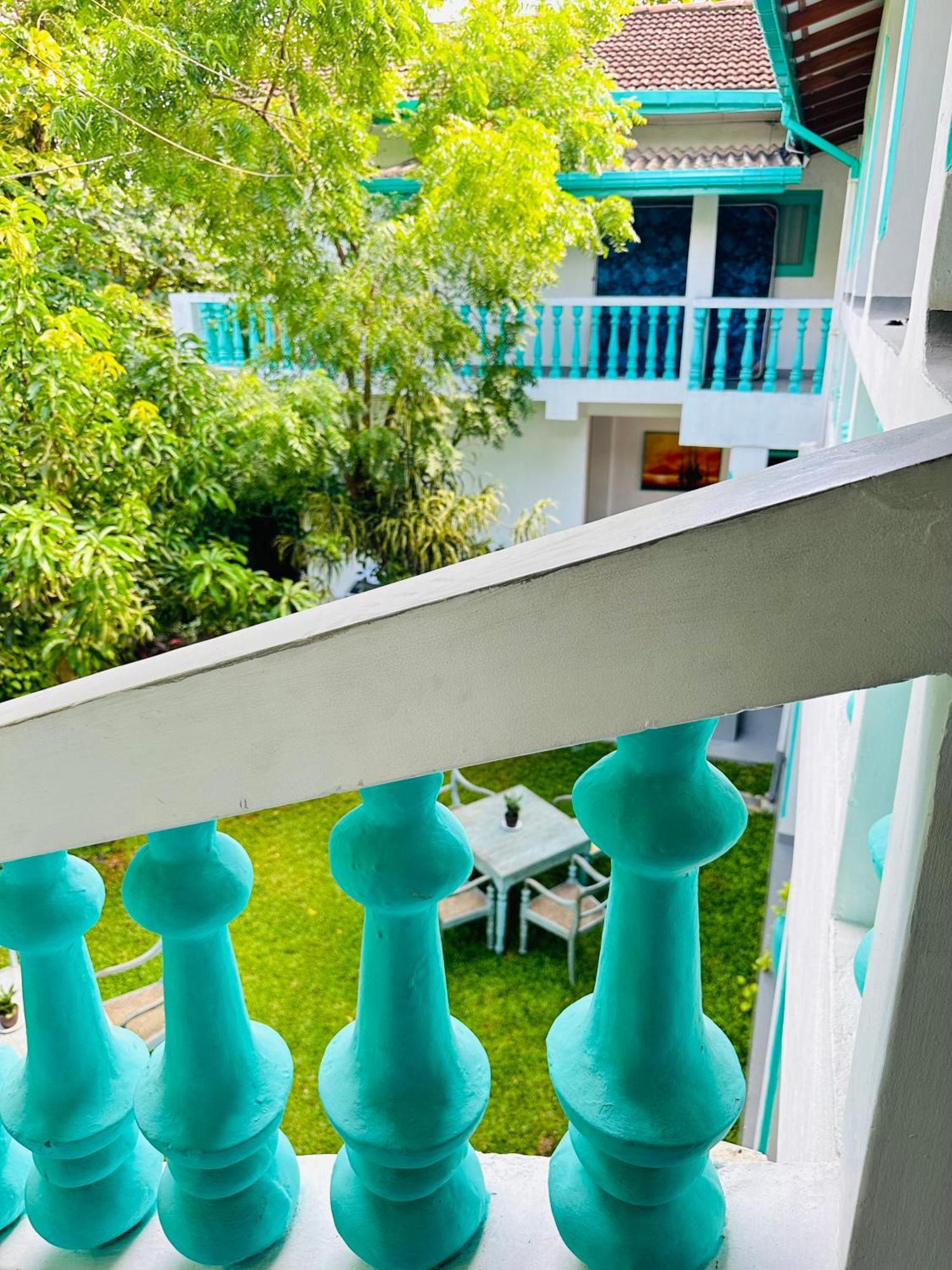Villa 47 Хиккадува Экстерьер фото